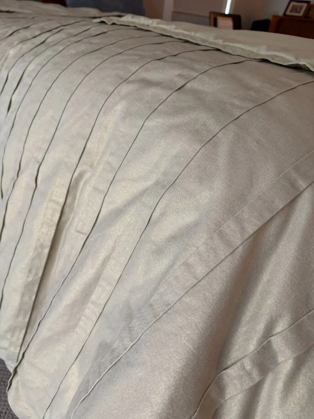 King Size Beige & Gold Duvet Cover Set with 2 Standard Pillow Shams